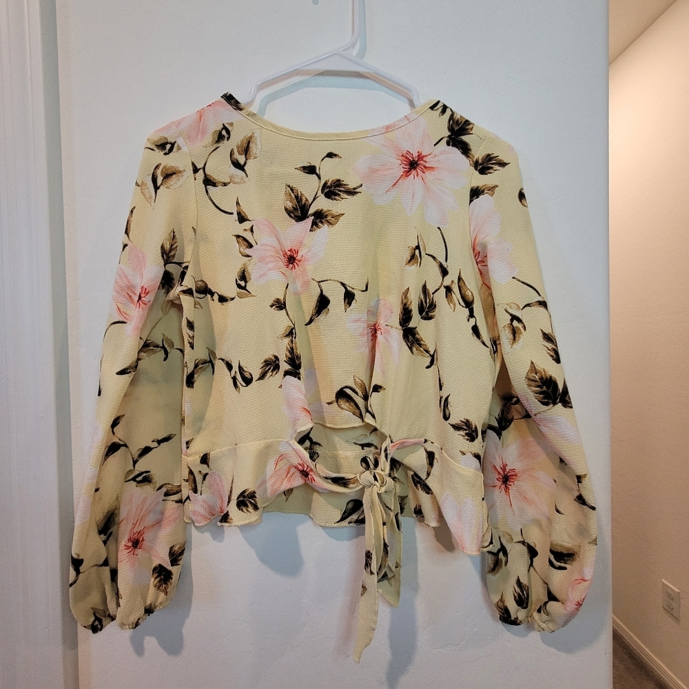 Papaya Cream and Black Tie-Front Blouse 3/4 Sleeve
